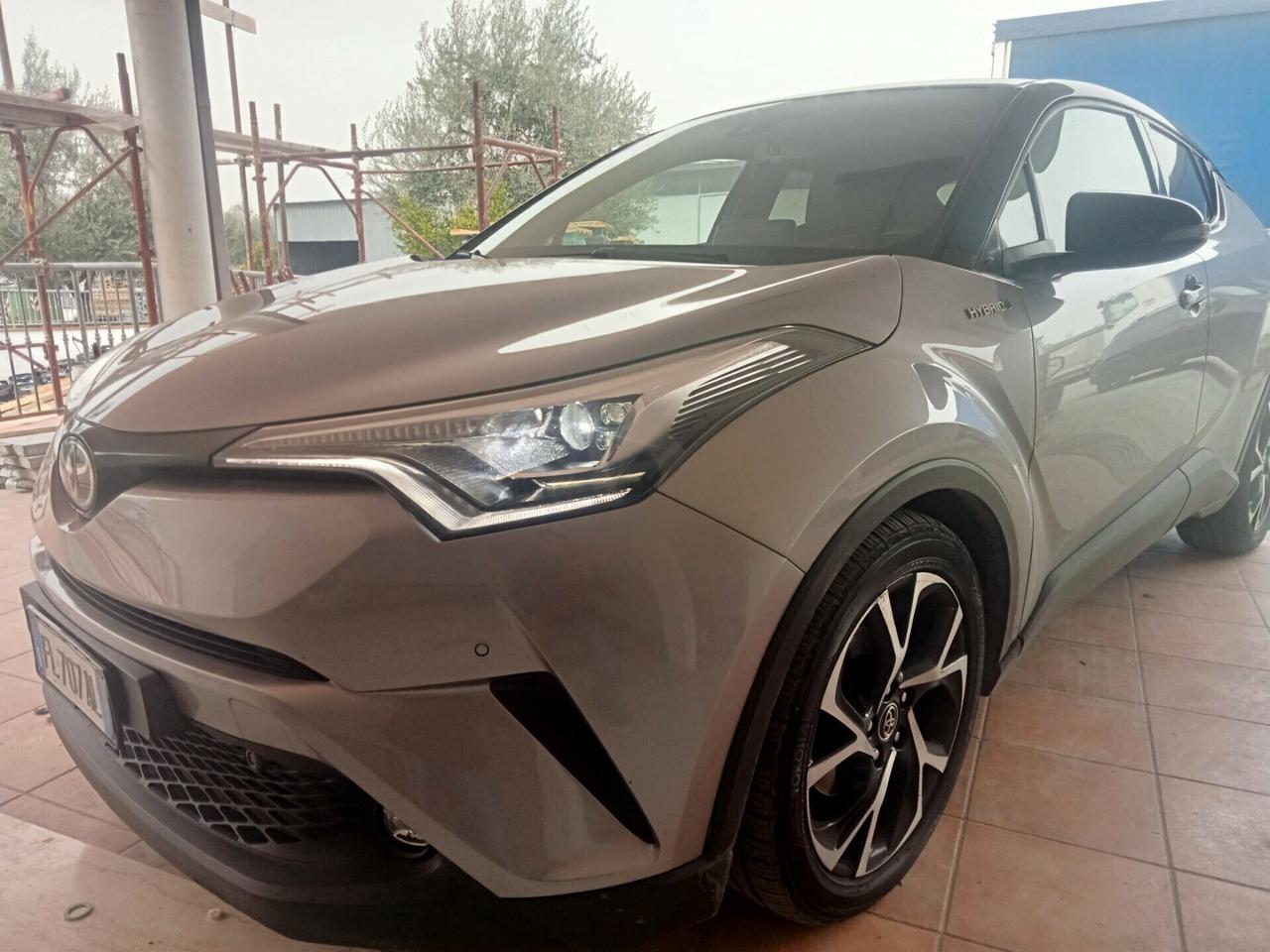 Toyota C-HR 1.8 Hybrid E-CVT Active