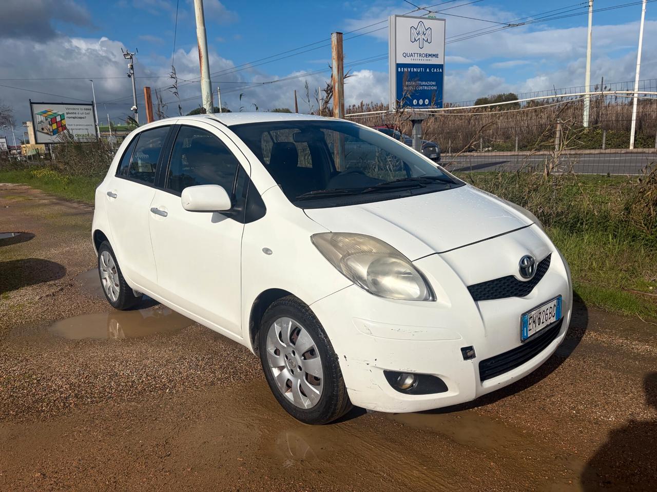 TOYOTA YARIS 1.0 68CV ANNO 2011 186.000 KM