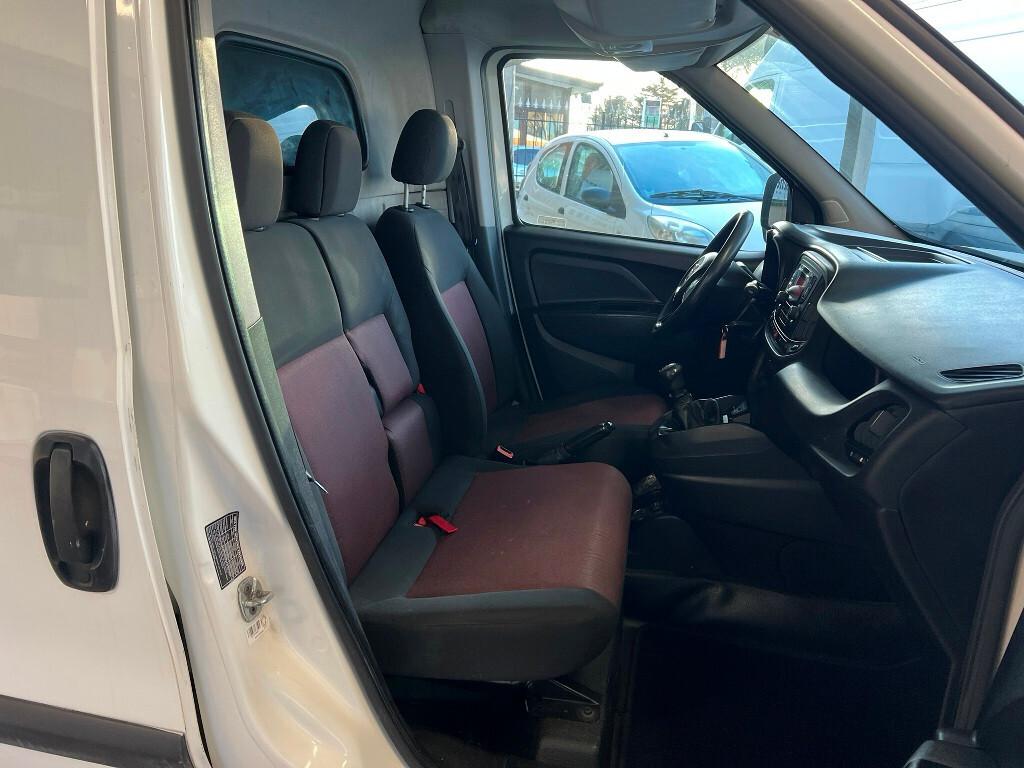 Fiat Doblo’ XL 3 Posti Tetto alto 1.6 Mtj 105CV