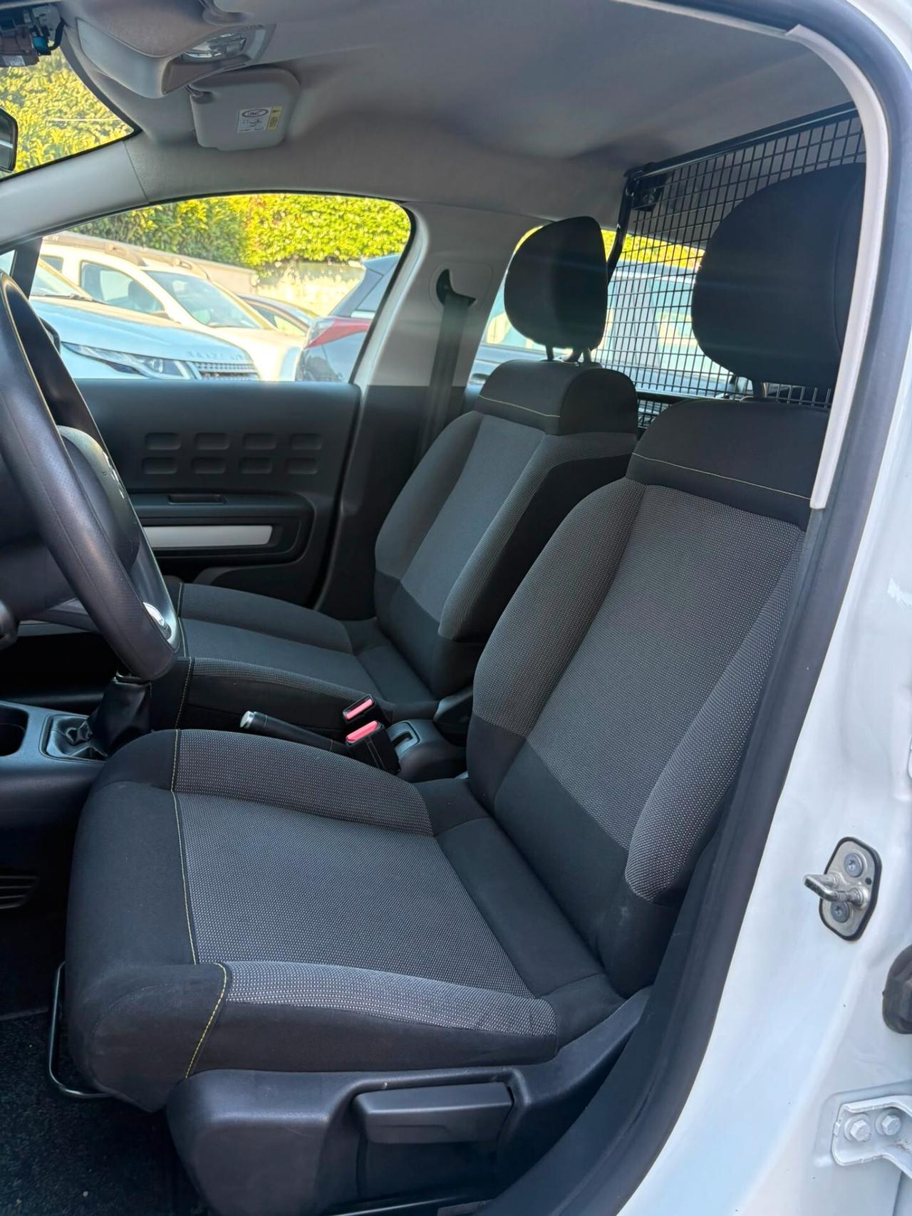 Citroen C3 PureTech 83 S&S Van Feel