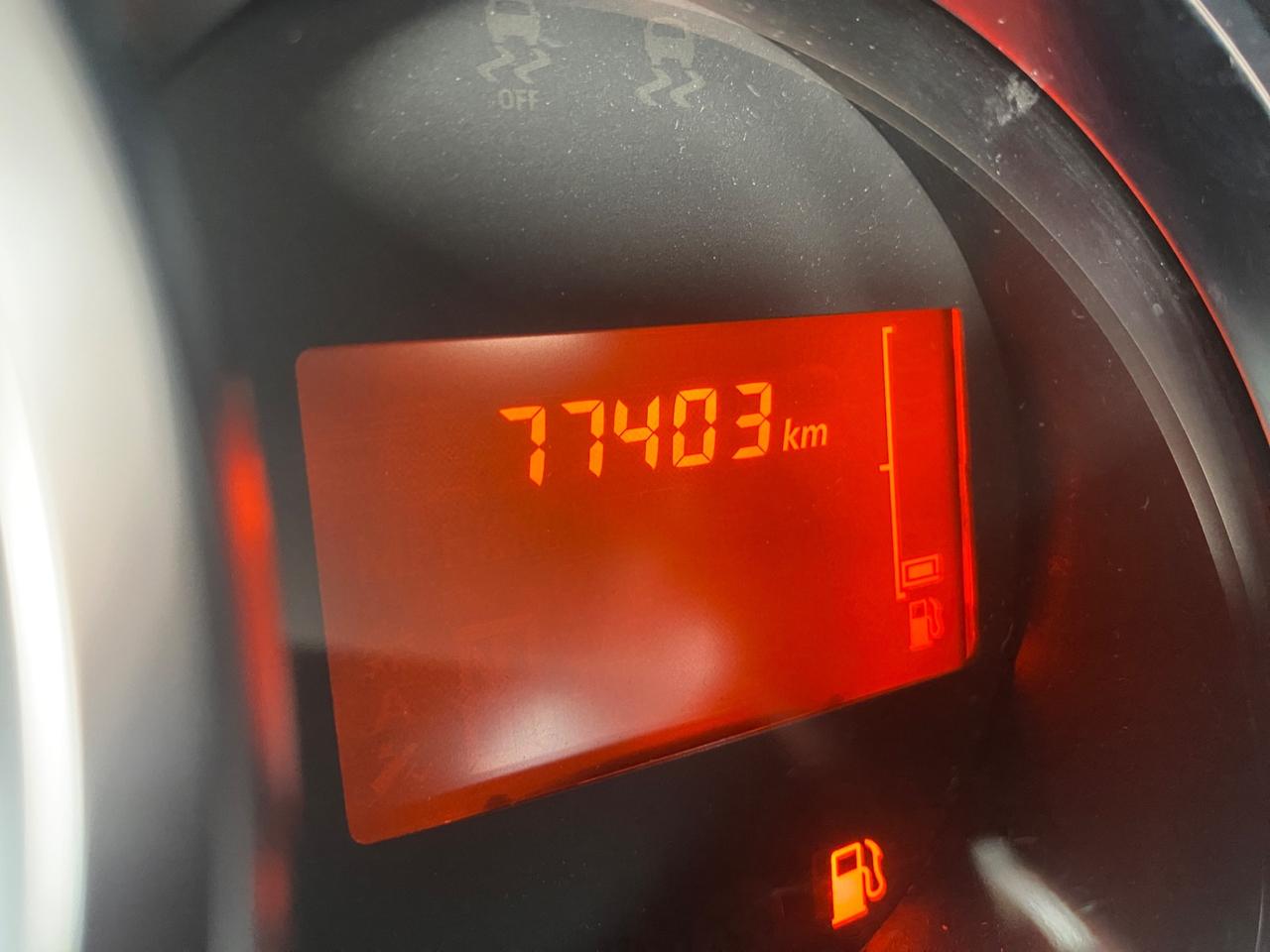 Dacia Sandero 1.0 SCe 12V 75CV Start&Stop Essential