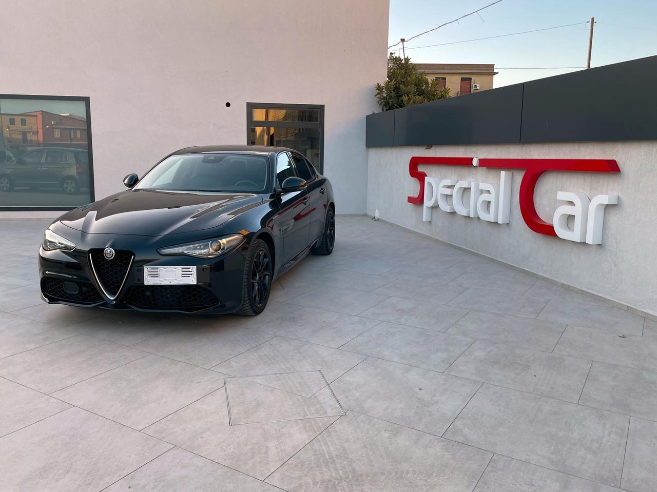 Alfa Romeo Giulia 2.2 Turbodiesel 210 CV AT8 AWD Q4 Veloce