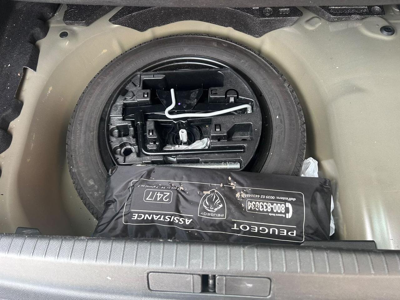 Peugeot 208 1.2 PureTech 75 ACTIVE PARI AL #50568