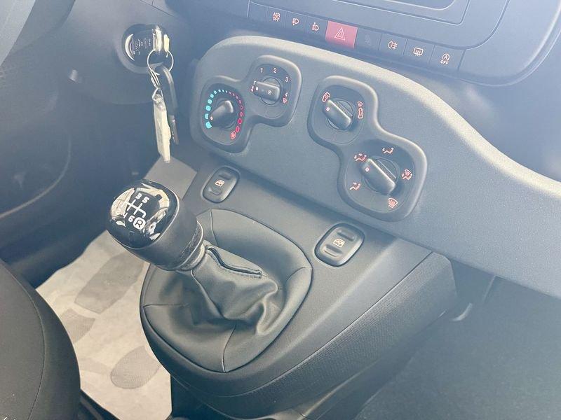 FIAT Pandina 1.0 firefly hybrid Pop s&s 65cv - KM0