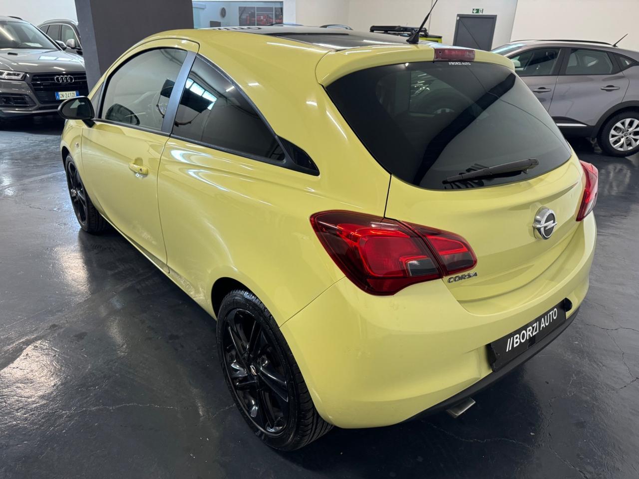 Opel Corsa 1.2 Coupé b-Color EURO 6! LED!