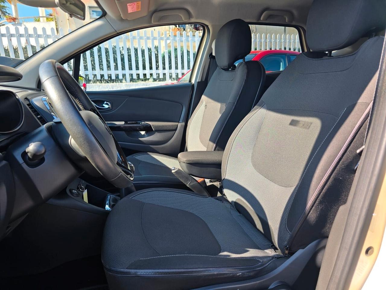 RENAULT CAPTUR 1.5DCI 90CV ENERGY R-LINK