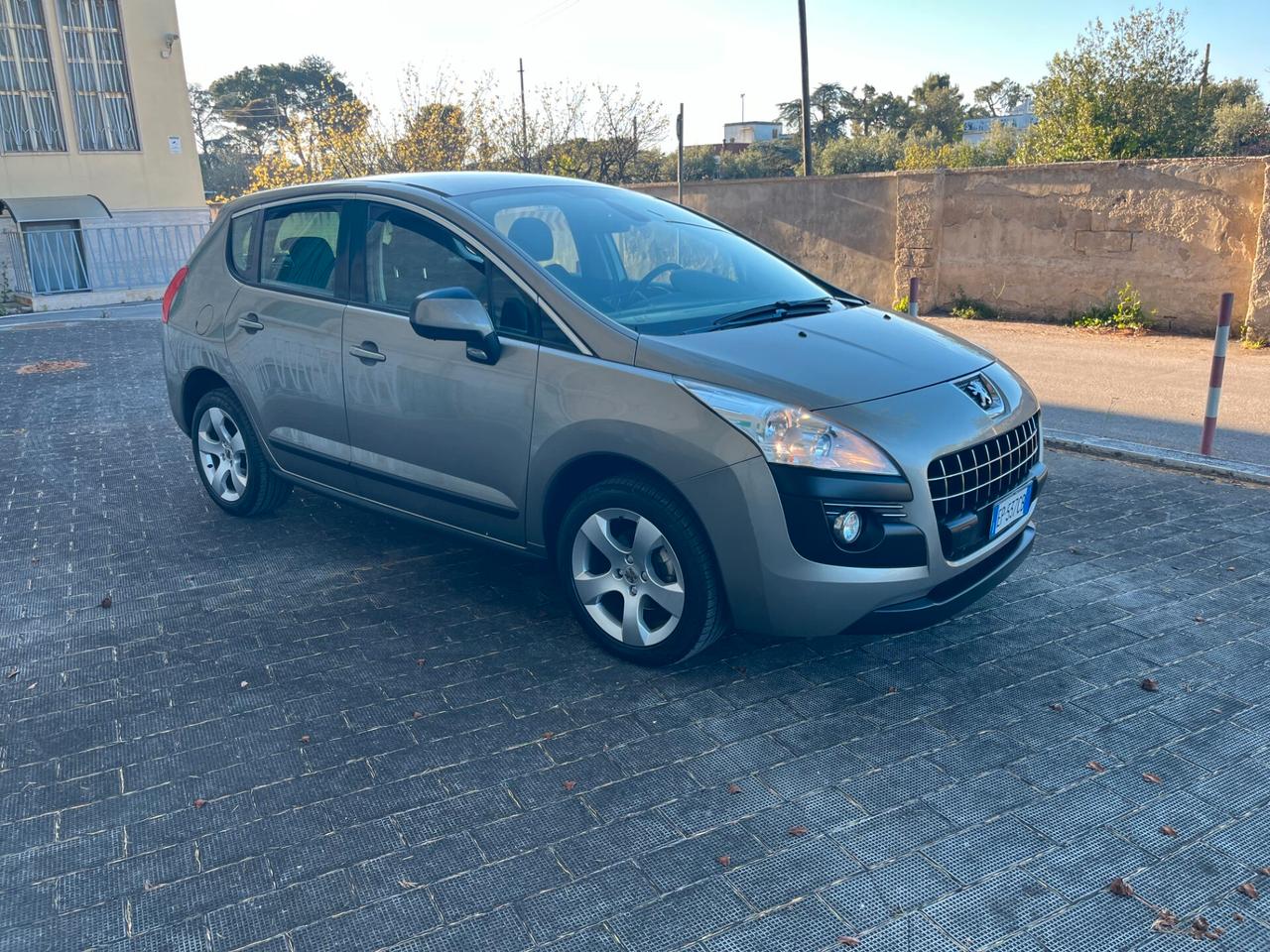 Peugeot 3008 1.6 HDi 115CV Style UsatoGarantito