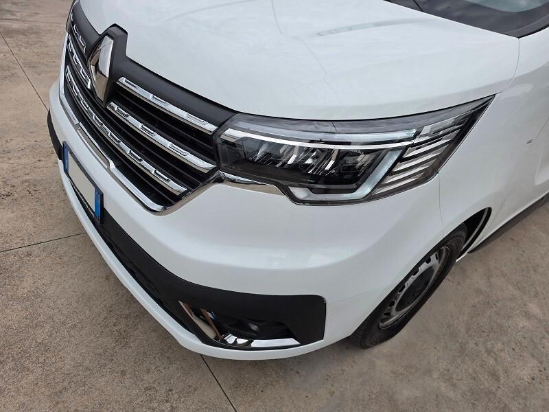 RENAULT Trafic T27 2.0 dCi 150 L1H1 TOUCH 8 CAM 23