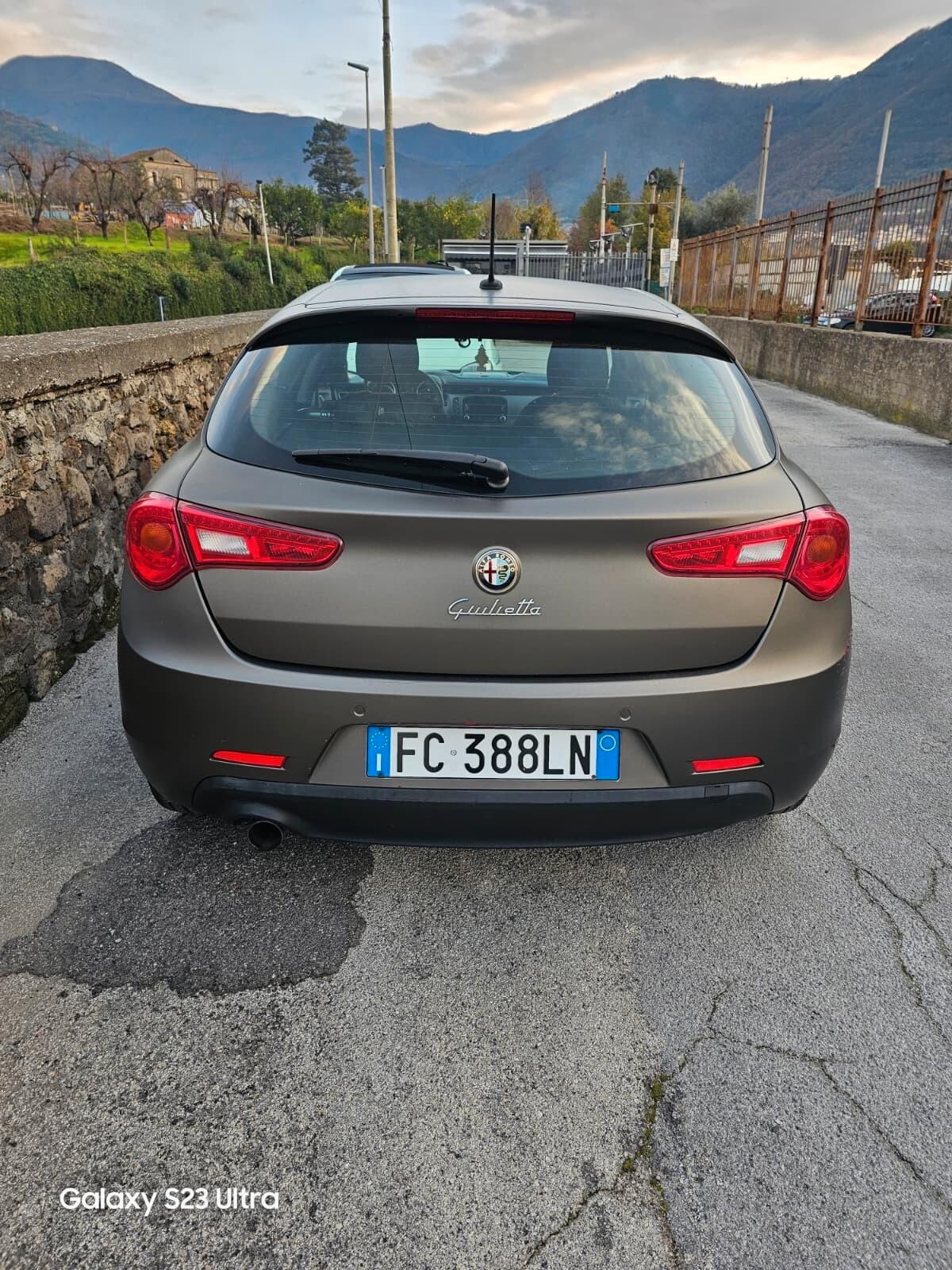 Alfa Romeo Giulietta 1.4 Turbo MultiAir TCT Distinctive