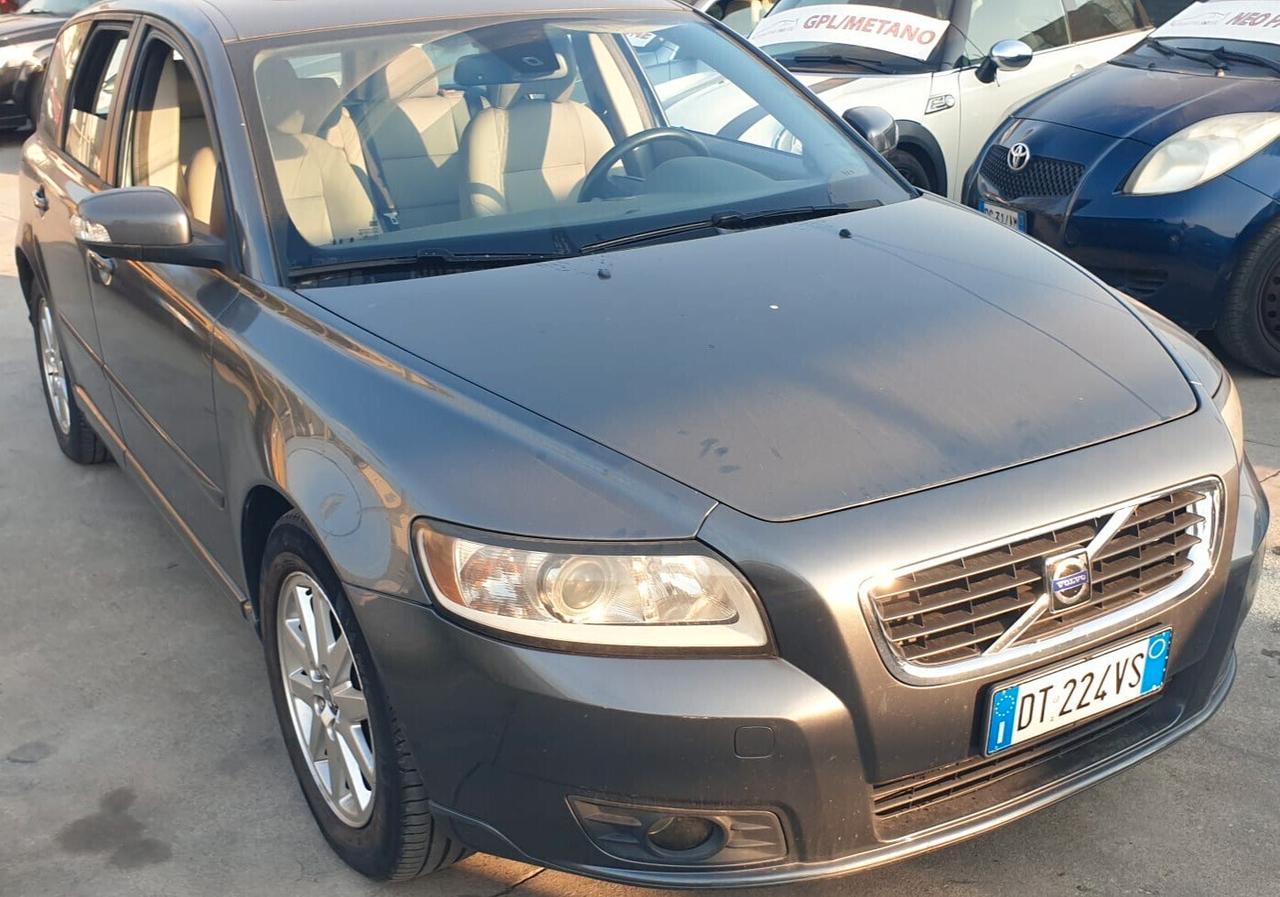 Volvo V50 2.0 D GUIDABILE DA NEOPATENTATI