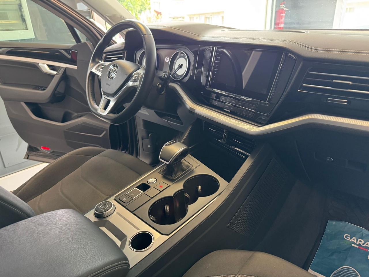 Volkswagen Touareg Advamced business