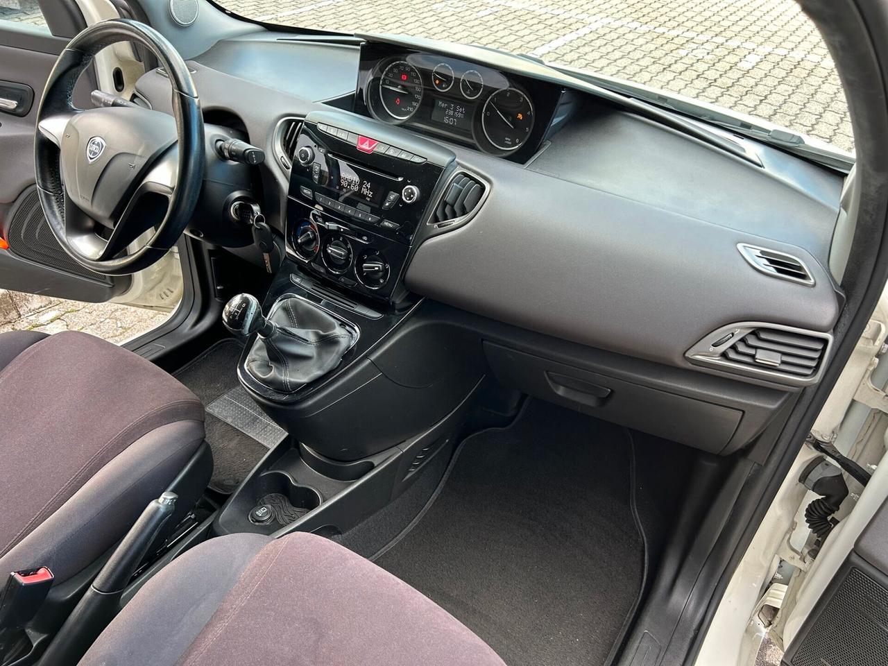 Lancia Ypsilon 1.3 mjt Silver s NEOPATENTATI