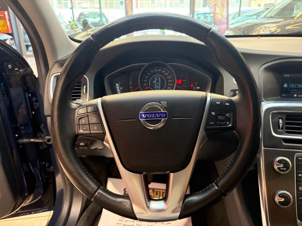 Volvo S60 D4 R-design Momentum unico proprietario