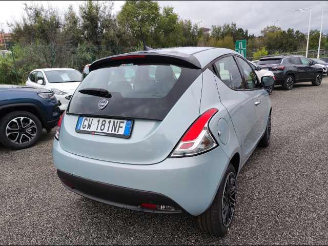 LANCIA Ypsilon 1.0 firefly hybrid Oro s&s 70cv