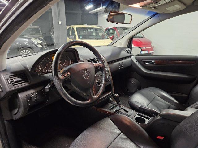 MERCEDES-BENZ A 200 CDI Elegance