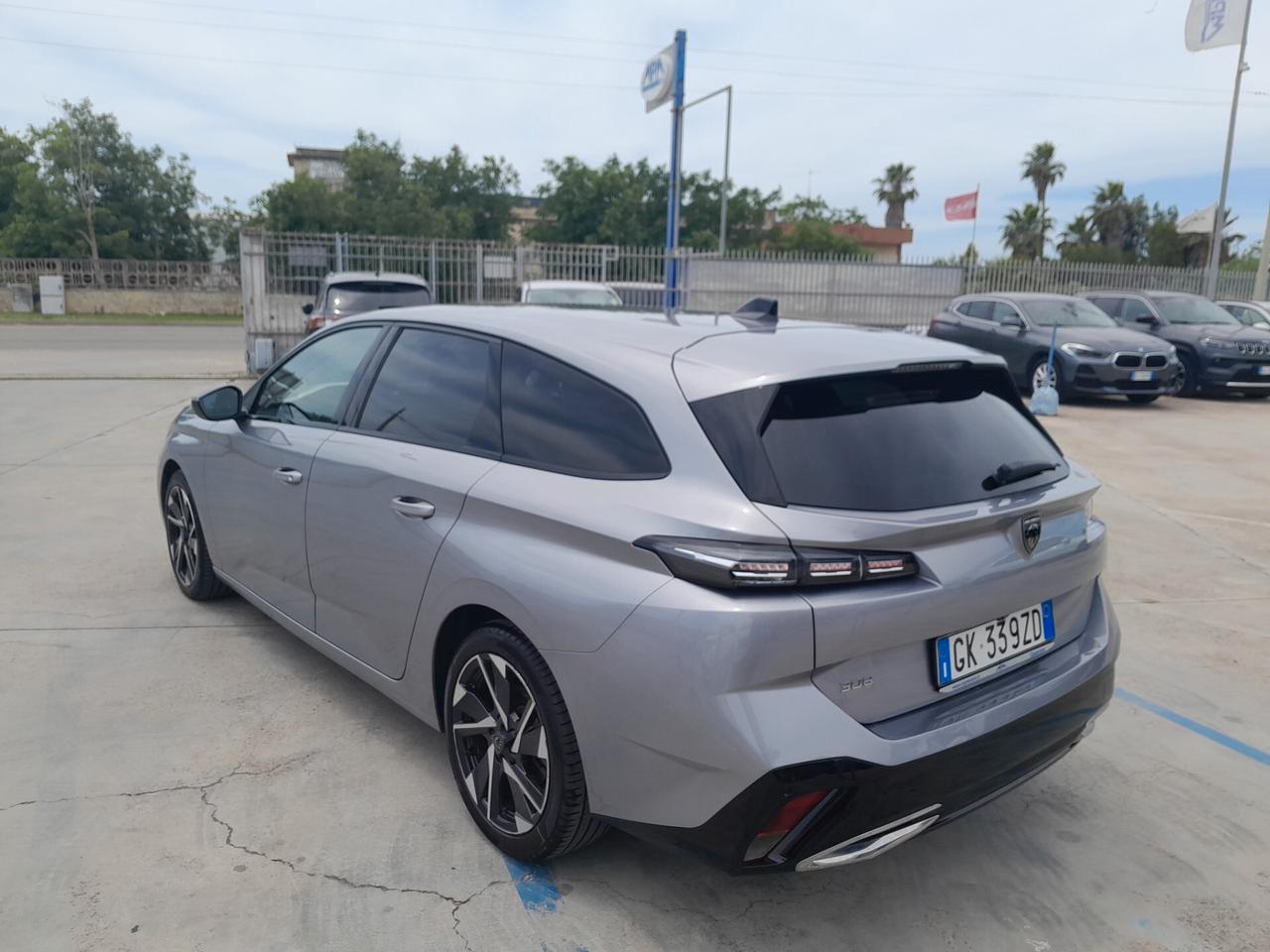 PEUGEOT 308 SW 1.5 BLUEHDI 130 CV Allure Pack