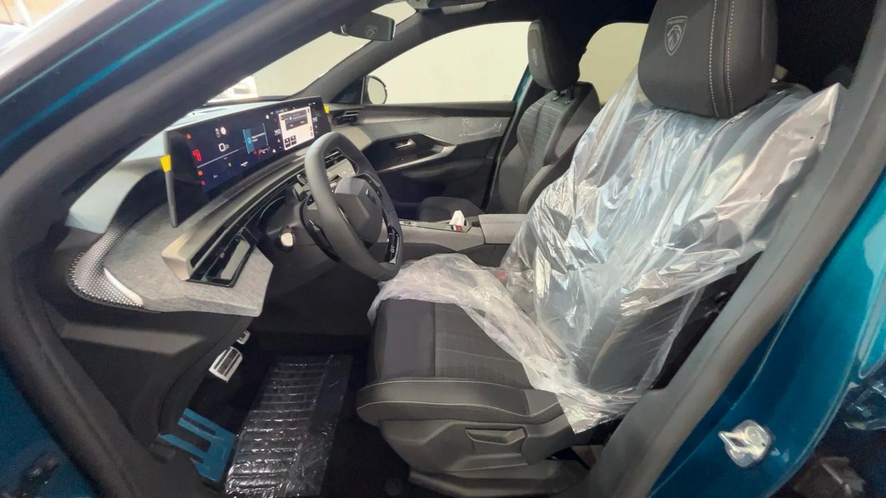 Peugeot 3008 Hybrid 145 e-DCS6 GT
