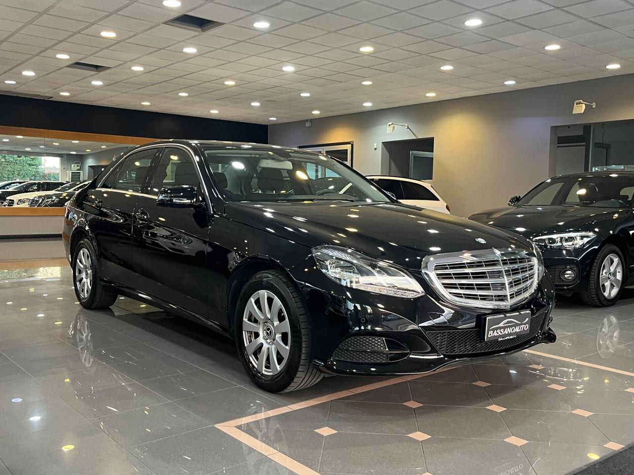 Mercedes-benz E 200 2.2 bt Premium auto