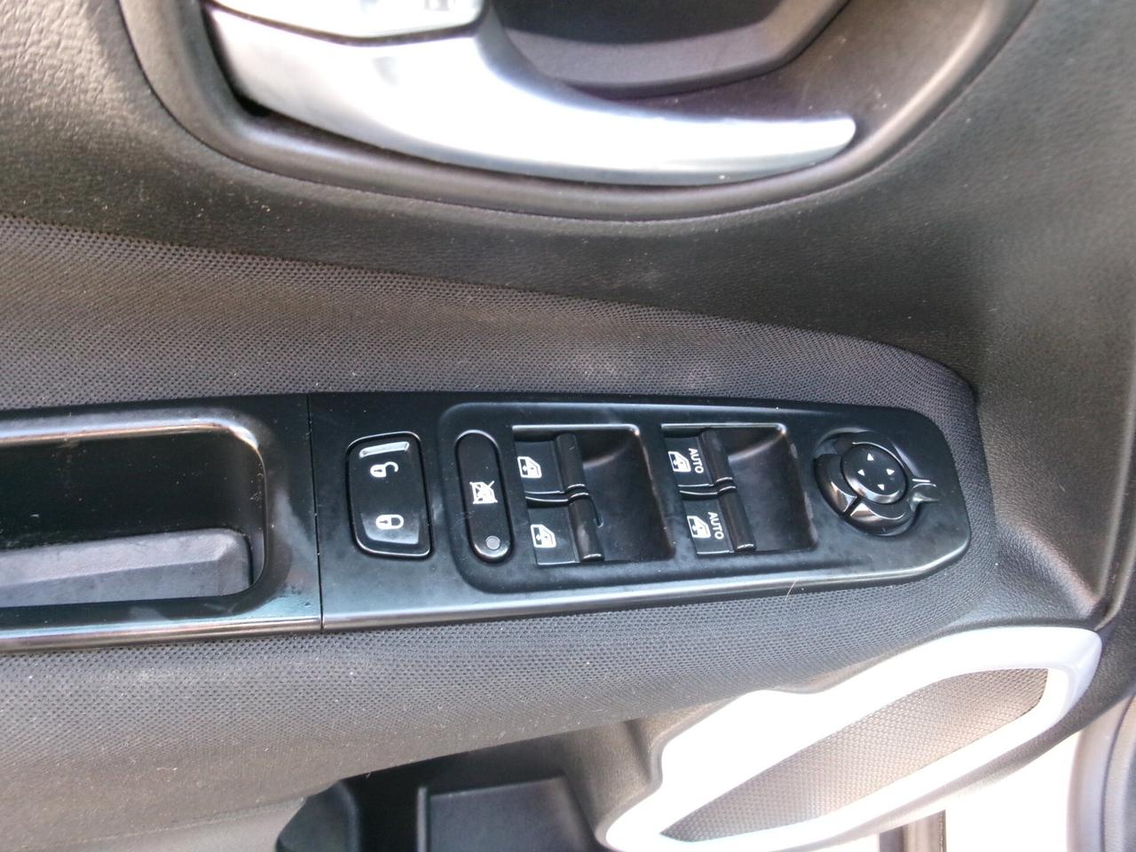 Jeep Renegade 1.4 T-JET 120CV E6 LONGITUDE GPL DI SERIE