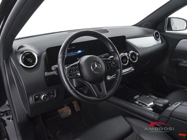 MERCEDES-BENZ GLA 180 180 Automatic Sport