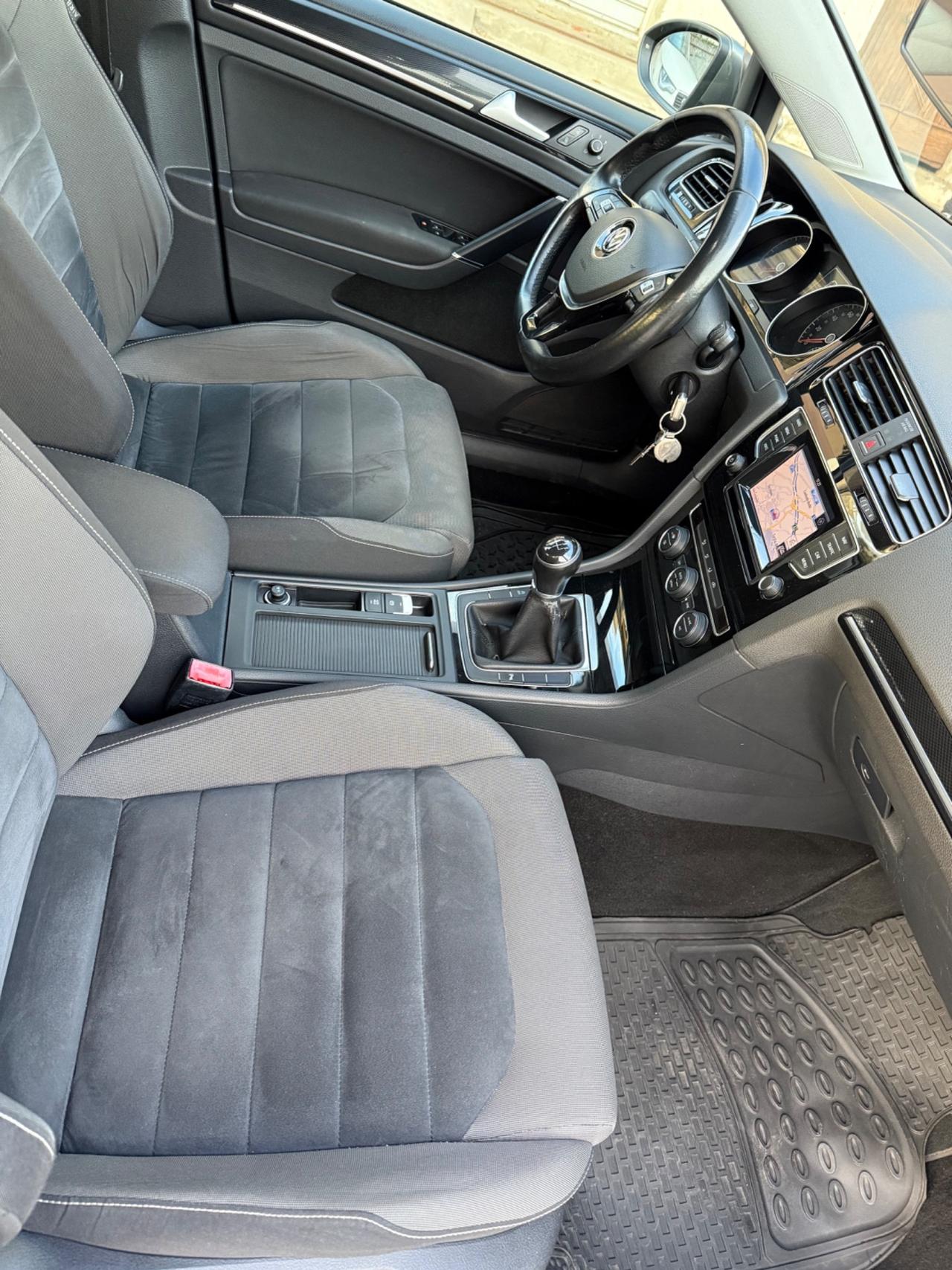 Volkswagen Golf 1.6 TDI 5p. Highline BlueMotion Technology