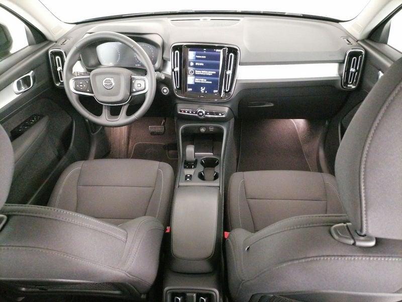 Volvo XC40 1.5 t3 Momentum Pro 163cv auto my21