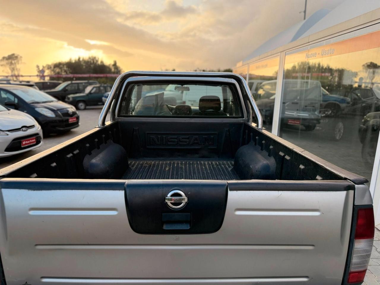 Nissan king cab 2.5 133cv 2 porte