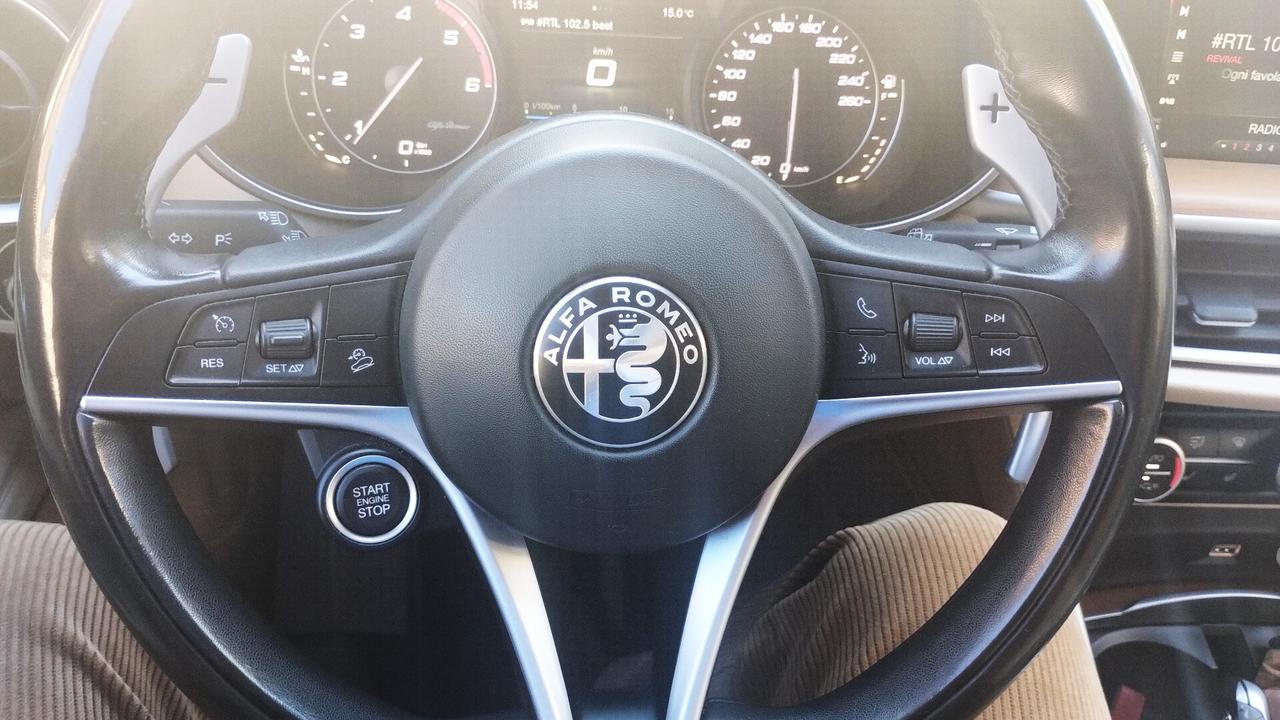 Alfa Romeo Stelvio 2.2 Turbodiesel 210 CV AT8 Q4 Super