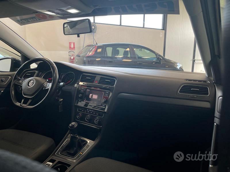 Volkswagen Golf 7.5 5p 1.0 TSI Comfortline 85CV Ne