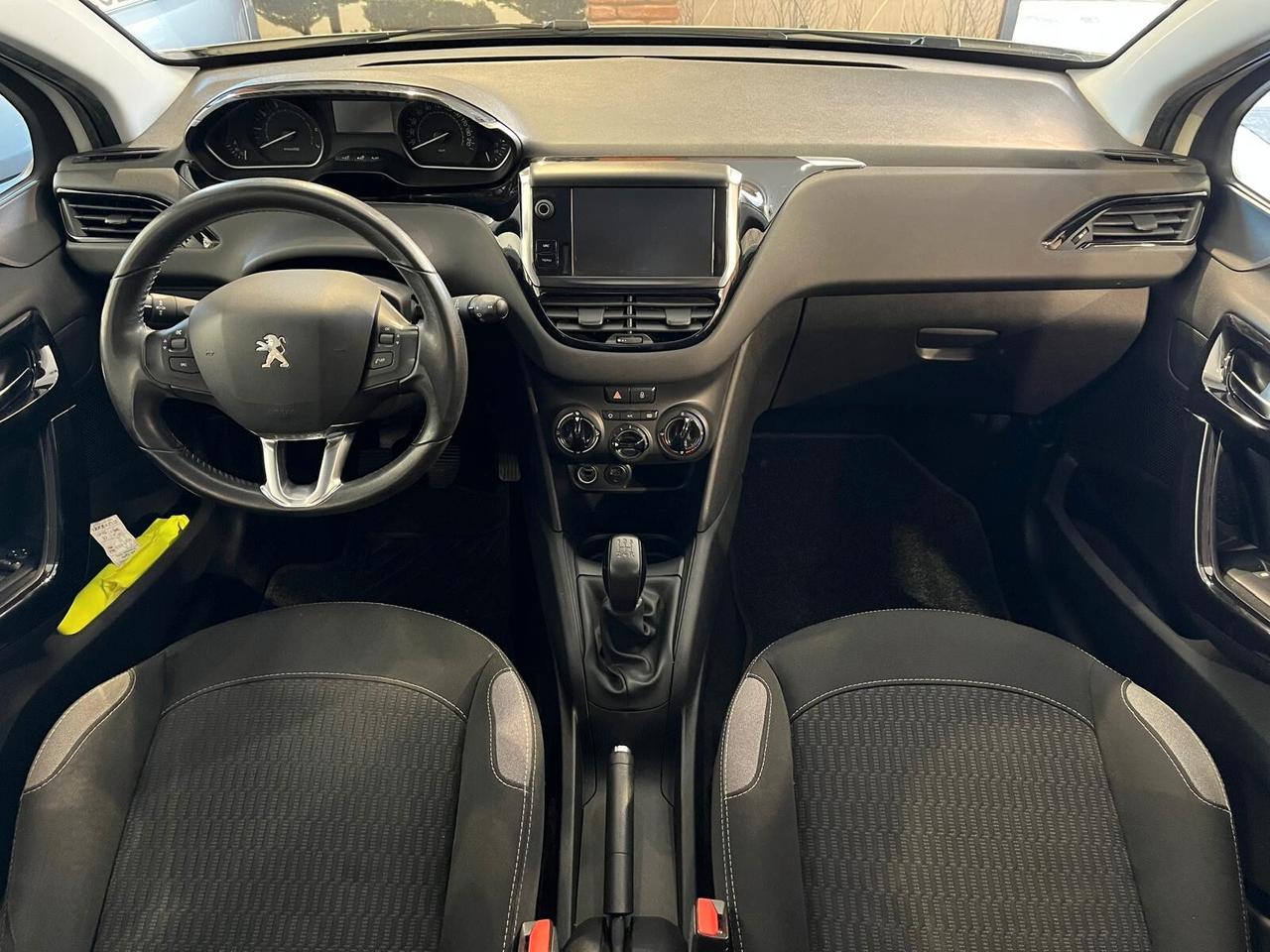 Peugeot 208 PureTech 82 5 porte Access