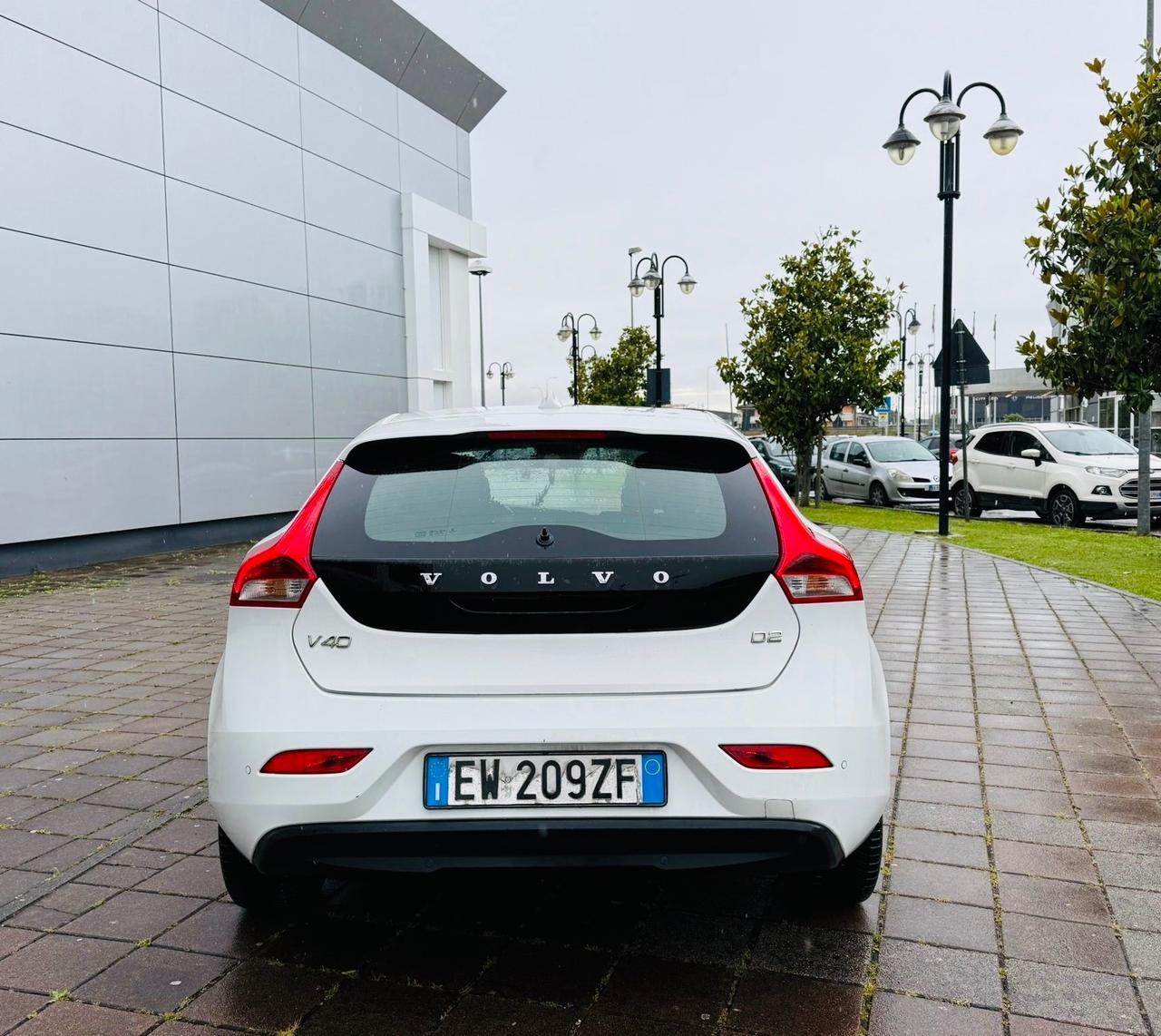 Volvo V40 D2 1.6