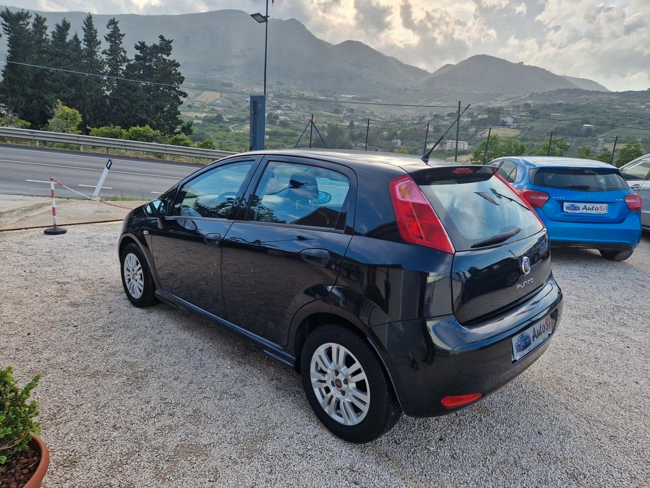 Fiat Punto 1.3 MJT II S&S 85 CV 5 porte ECO Young