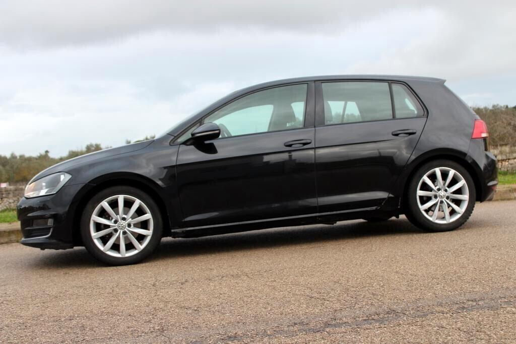 VOLKSWAGEN GOLF 1.6 TDi 110 CV DSG Executive