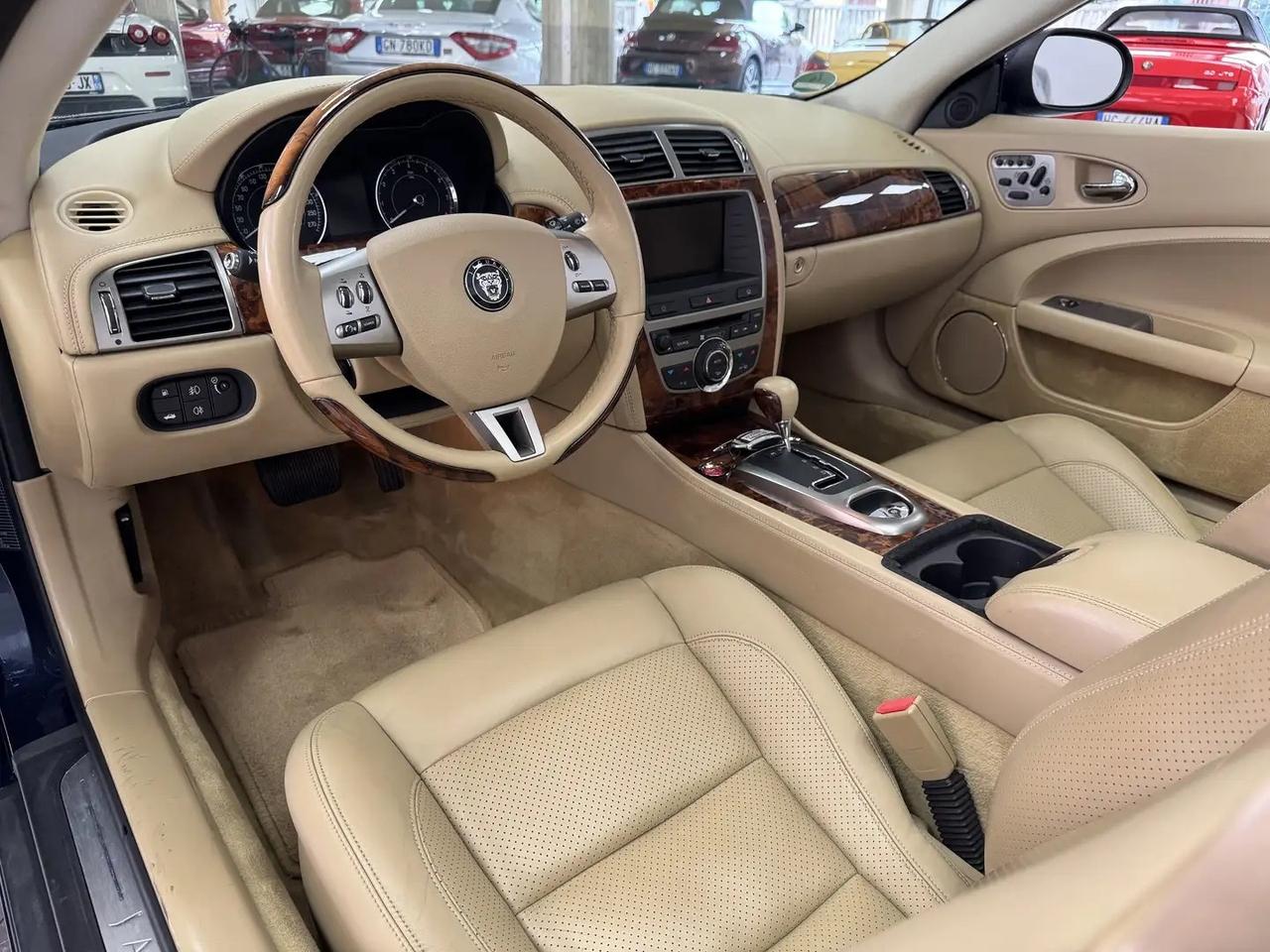 Jaguar XK 4.2 V8 Convertibile