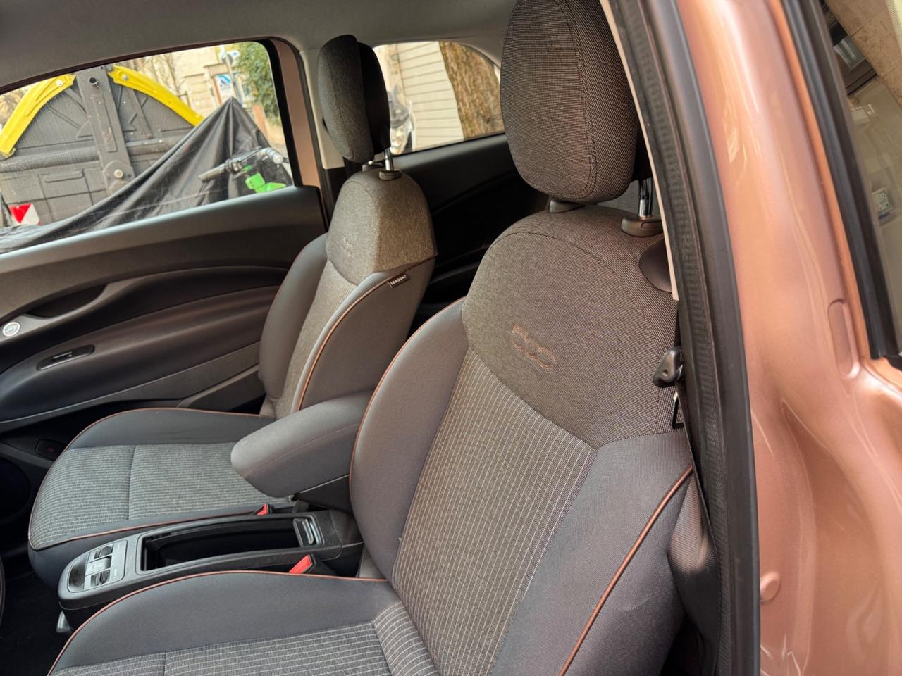 Fiat 500 500e Berlina 42 kWh Icon Led sensori parcheggio