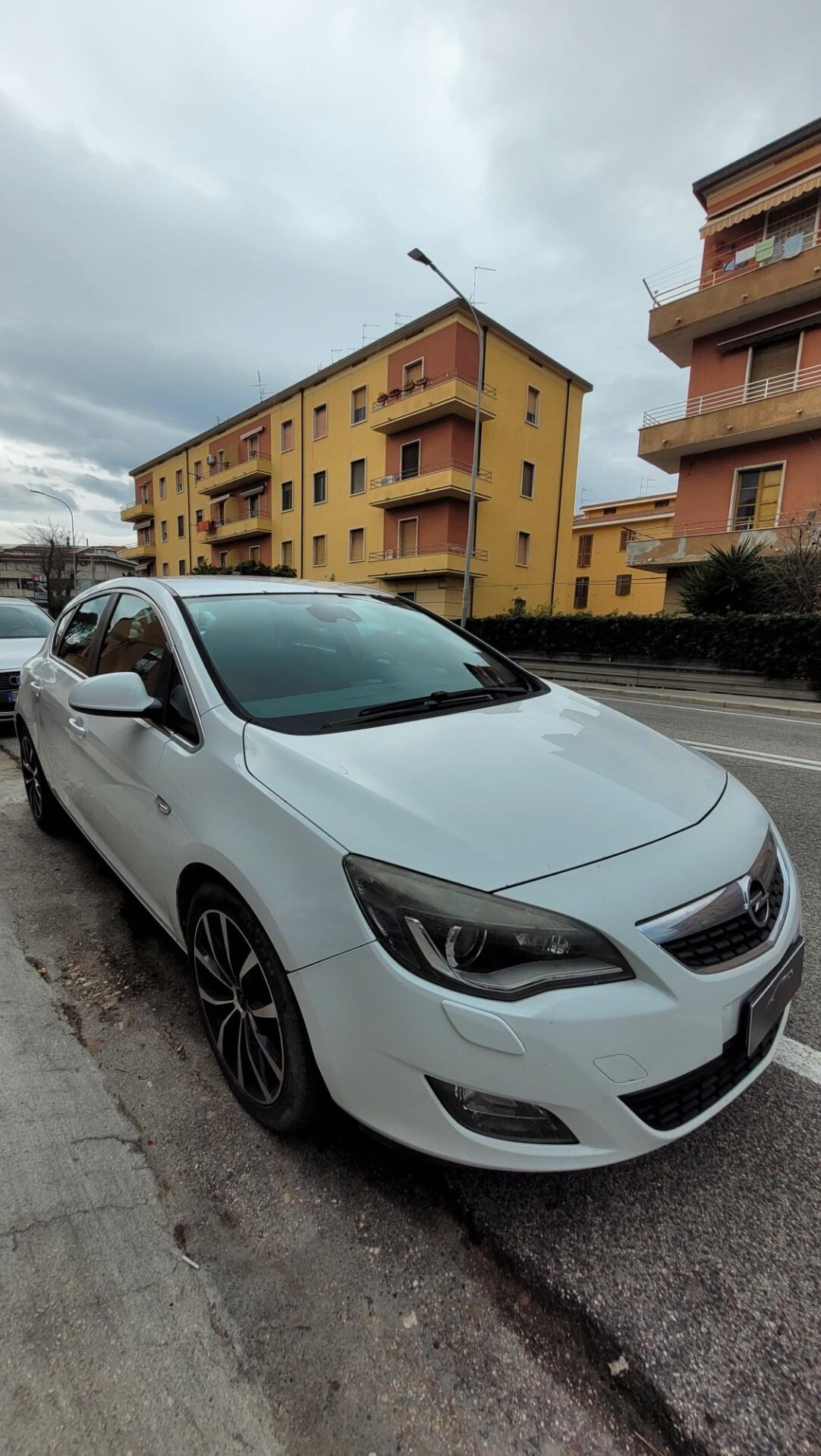 Opel Astra 1.6 Turbo 180CV Sports IMPIANTO A METANO