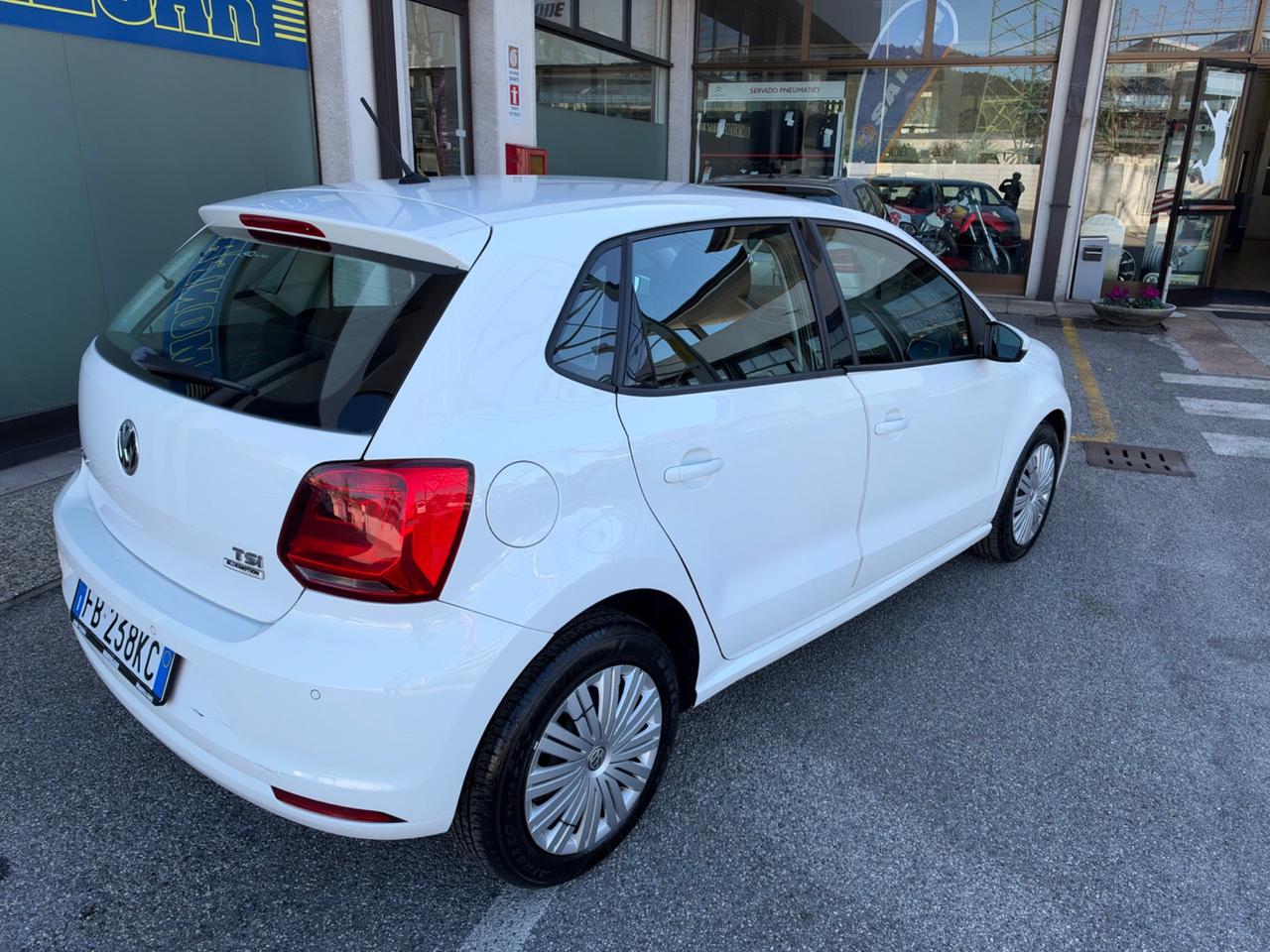 Volkswagen Polo 1.2 TSI 5p. Comfortline 2015 UNICO PROP.