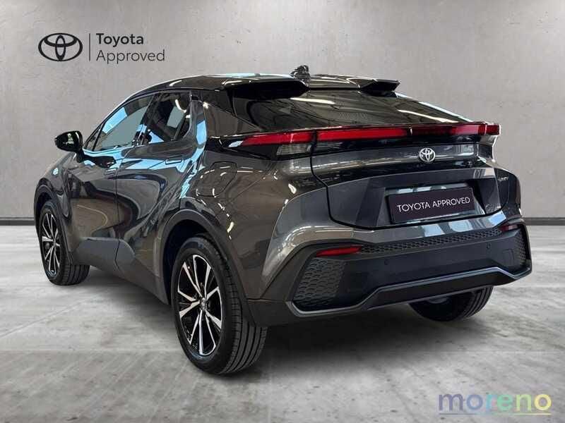 Toyota C-HR 2.0 phev Trend fwd e-cvt