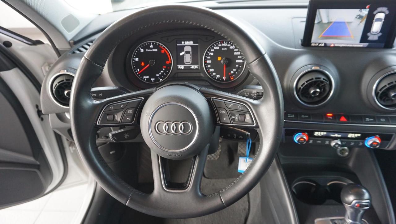 Audi A3 SPB 40 TDI quattro S tronic Business