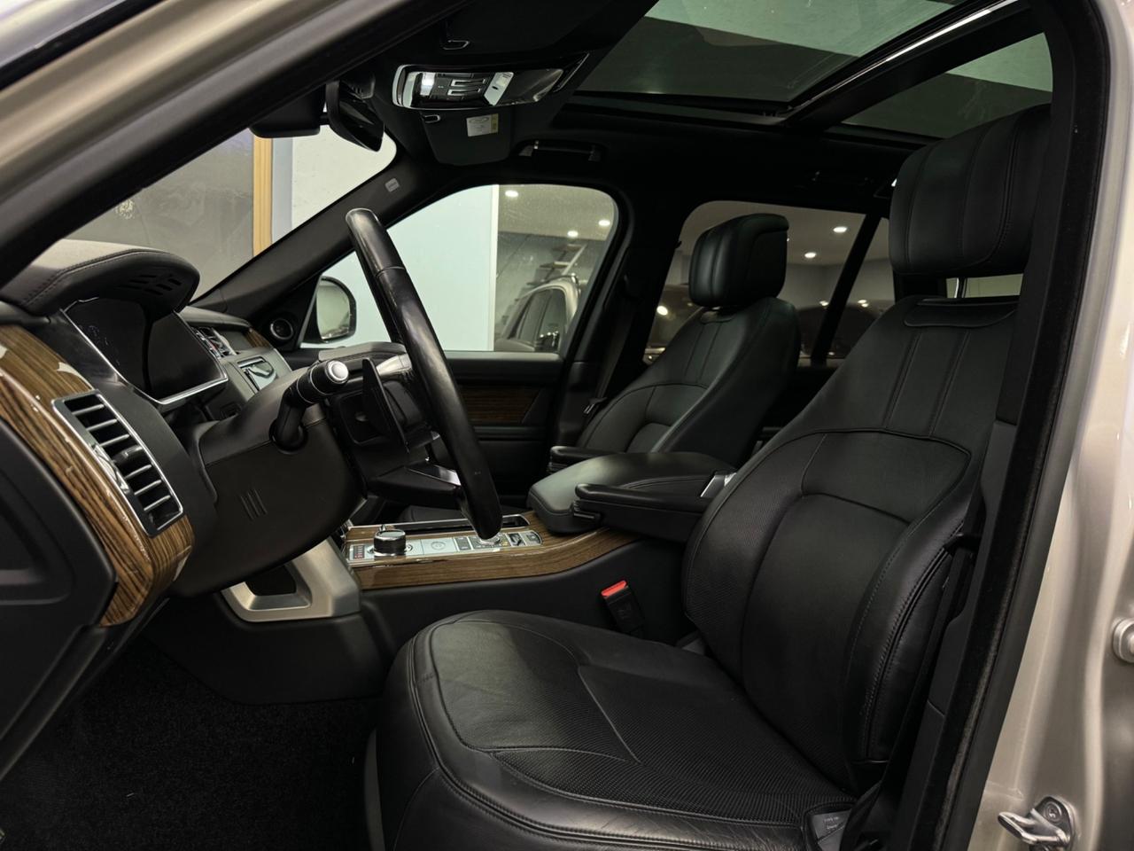 Land Rover 3.0 TDV6 Vogue