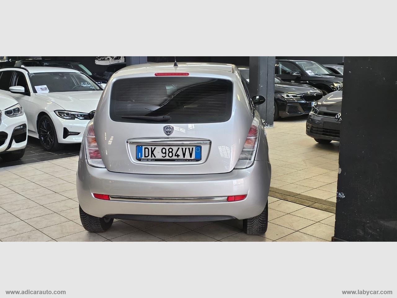 LANCIA Ypsilon 1.4 16V Oro Bianco