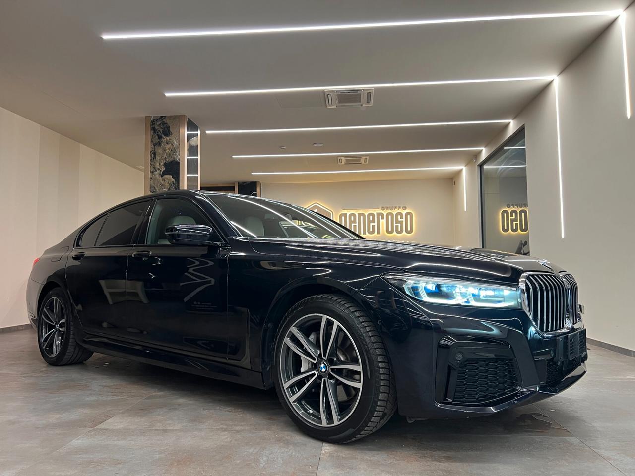 Bmw 730 730d xDrive 48V MSport Tetto Laser