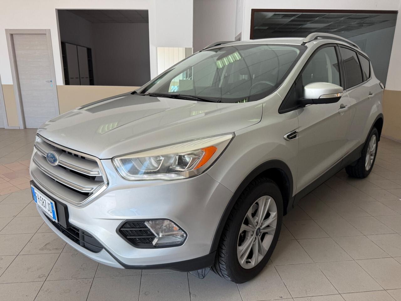 Ford Kuga 1.5 TDCI 120 CV S&S 2WD Titanium