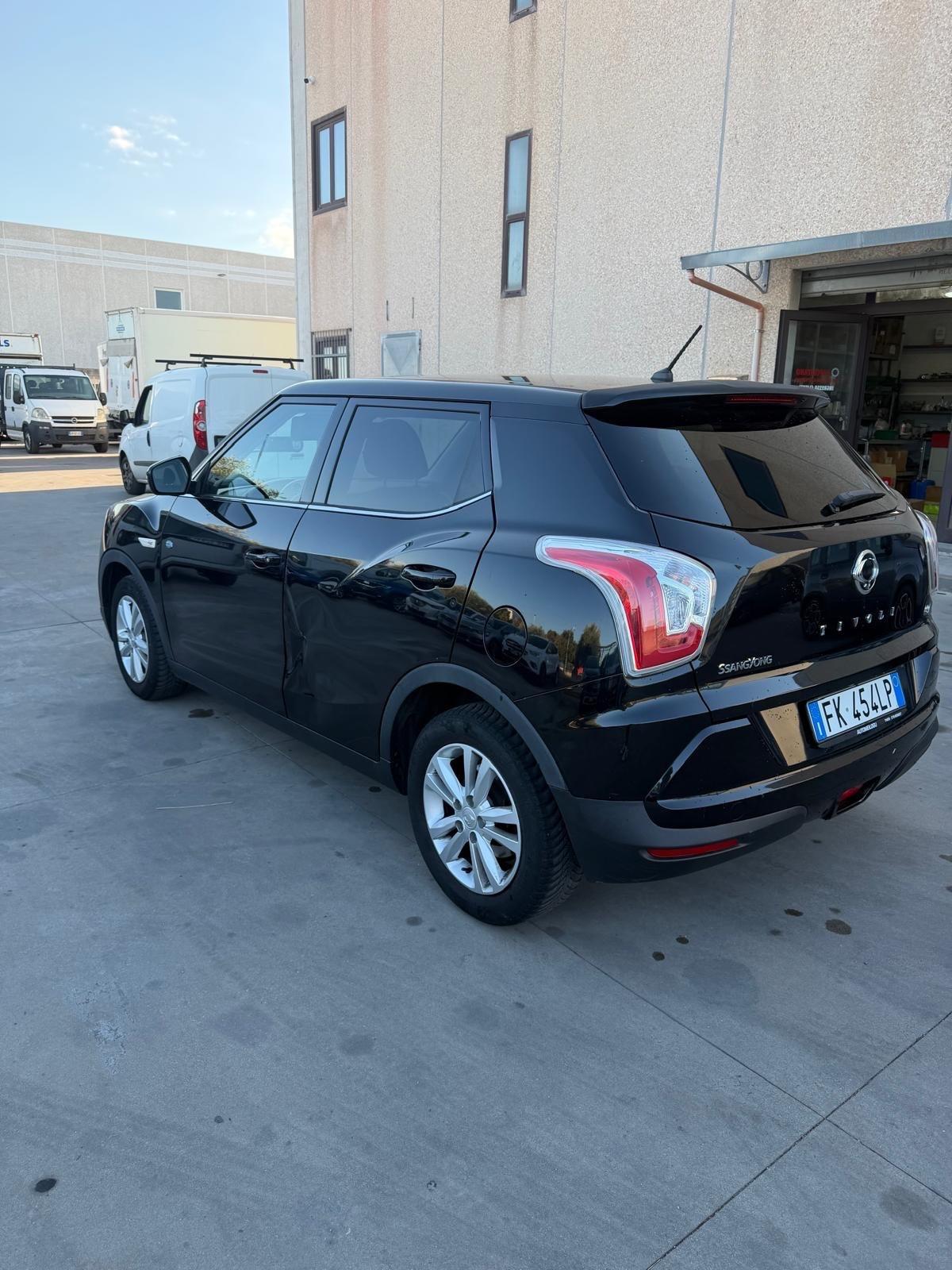Ssangyong Tivoli 1.6d 2WD Be Visual Hot Aebs