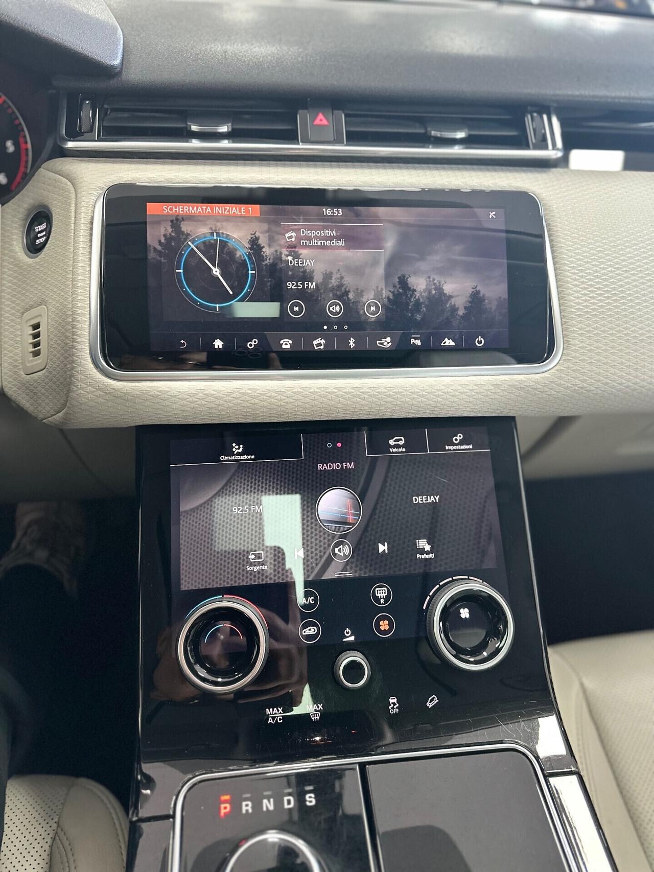 Range Rover Velar 2.0D tettuccio apribile
