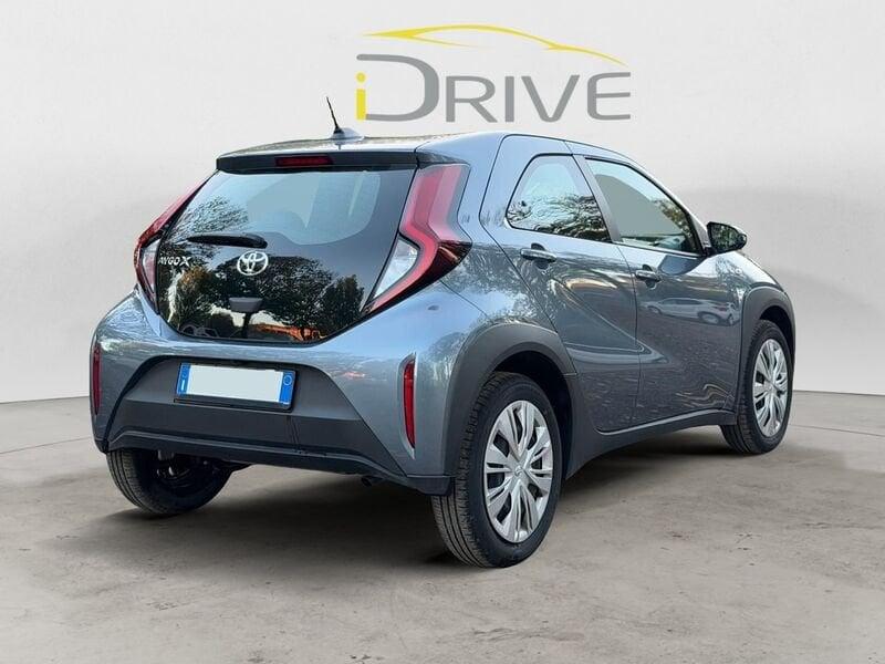 Toyota Aygo X Aygo X 1.0 Active 72cv