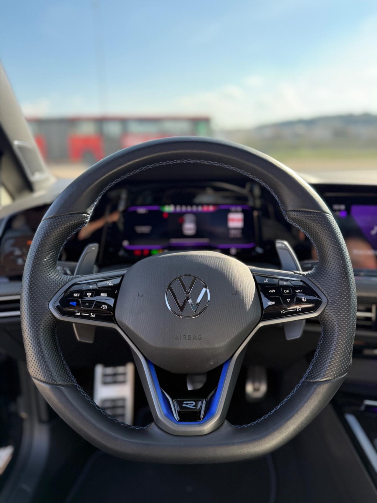 Volkswagen Golf 2.0 TSI R DSG 4Motion Black Edition