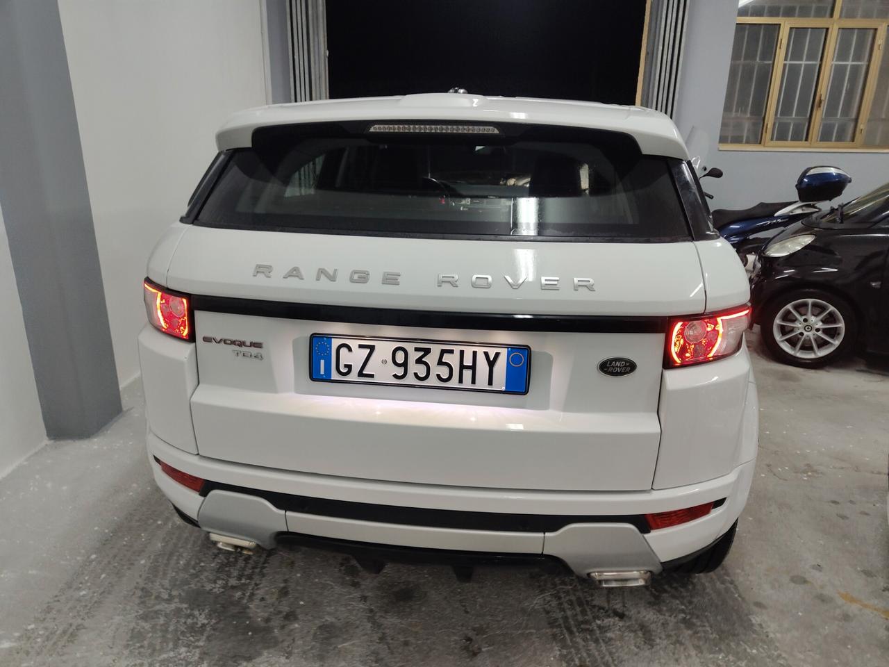 Land Rover Range Evoque 2.2 TD4 5p. Dynamic