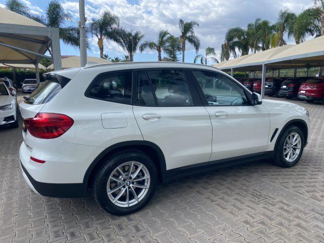 BMW X3 sDrive18d 48V Business Advantage Aut.