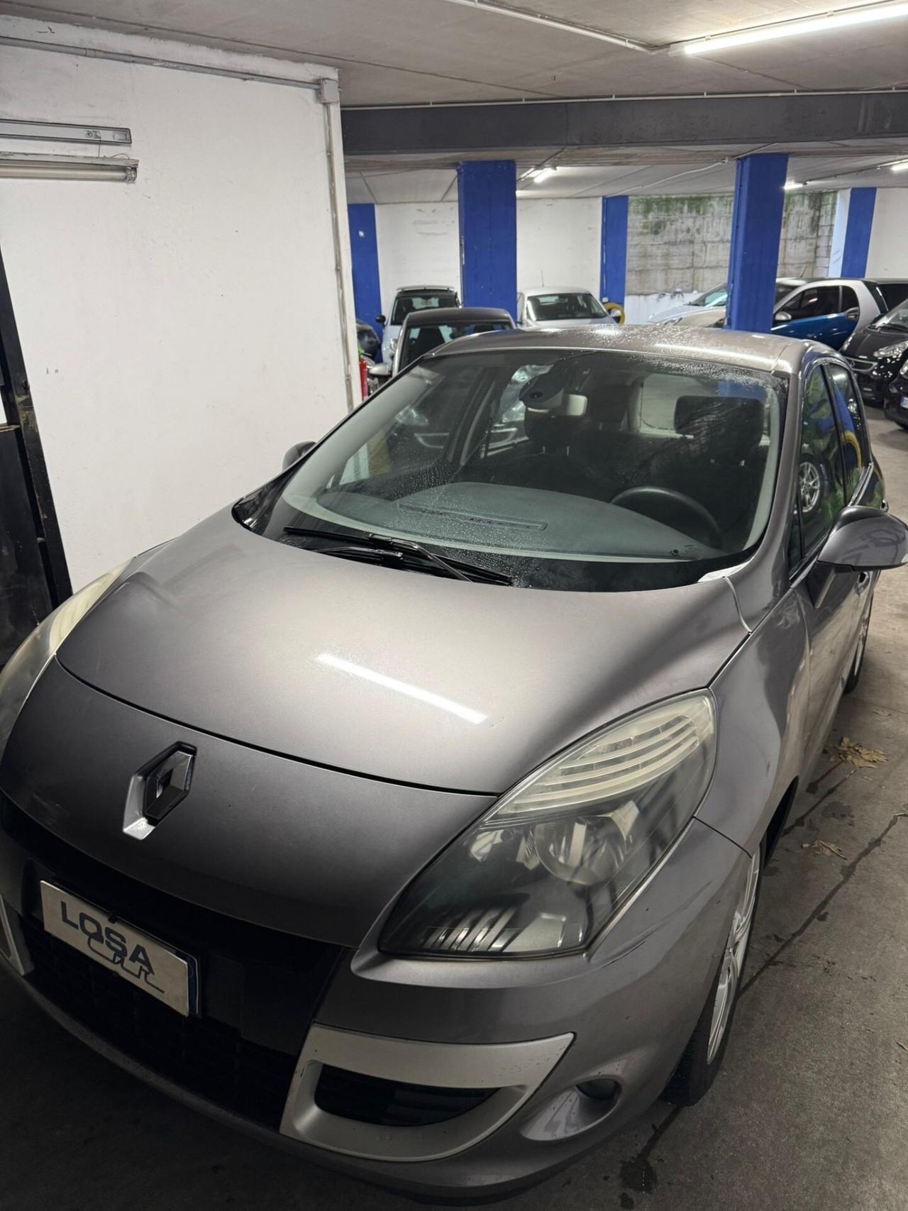 Renault Scenic Scénic X-Mod 1.5 dCi 110CV 2009